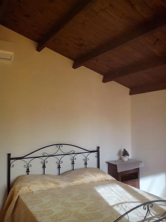 Mi Ami Apartment Burgio Italien